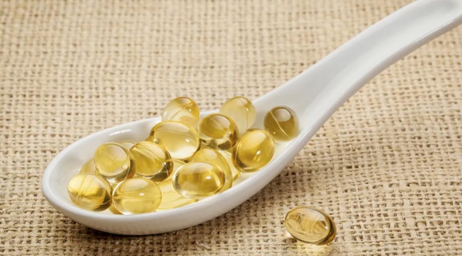 healthy fats and fish oil supplement